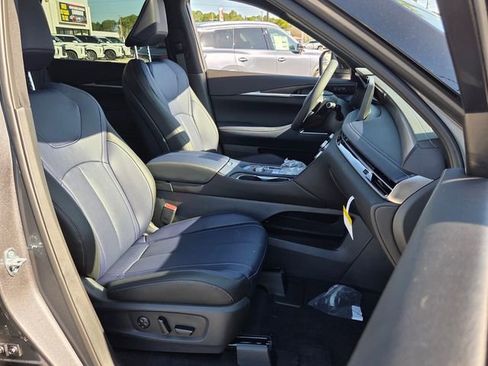 New 2026 INFINITI QX60 Sport w/ Dark Cargo Package AWD/4WD image 23