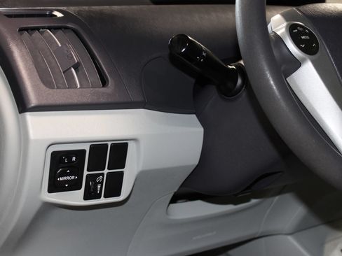 Used 2010 Toyota Prius Two FWD image 20