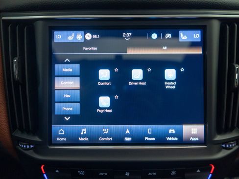 Used 2022 Maserati Levante GT image 28