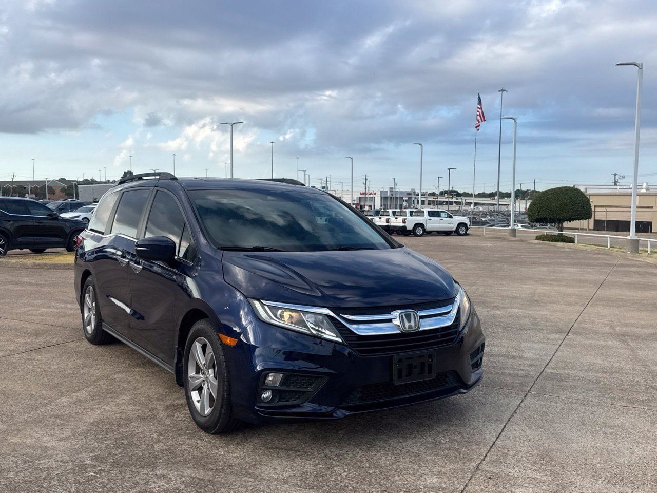 Used 2018 Honda Odyssey EX-L image 3