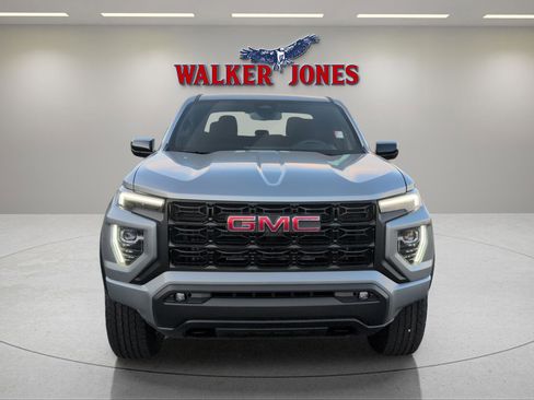 New 2026 GMC Canyon Elevation w/ Convenience Package image 27