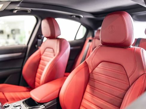 New 2026 Alfa Romeo Stelvio Sprint AWD/4WD image 17
