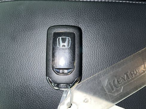 Used 2022 Honda CR-V Touring image 24