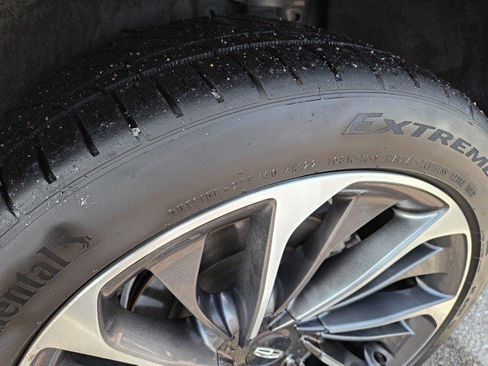 Used 2020 Lincoln Aviator Reserve w/ Equipment Group 202A image 9