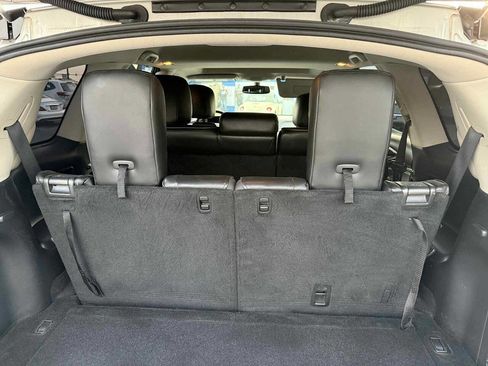 Used 2015 INFINITI QX60 AWD w/ Premium Package image 10