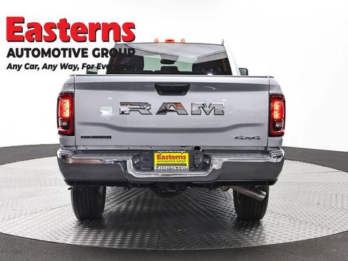 Used 2026 RAM 2500 Big Horn AWD/4WD image 6