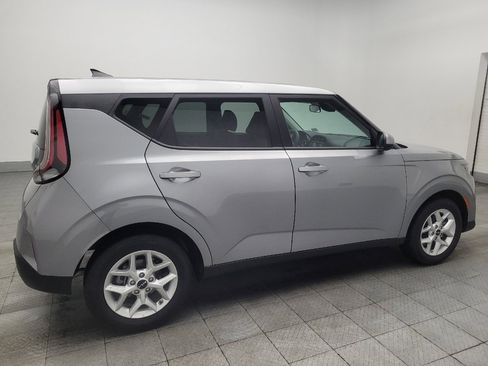 Used 2025 Kia Soul LX image 10