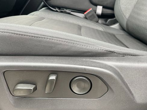 Certified 2025 Chevrolet Silverado 1500 LT image 22