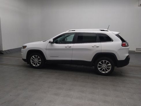Used 2019 Jeep Cherokee Latitude w/ Cold Weather Group image 3