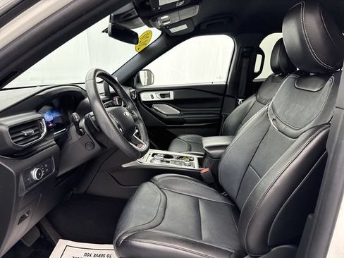 Used 2020 Ford Explorer ST w/ Premium Technology Package AWD/4WD image 19