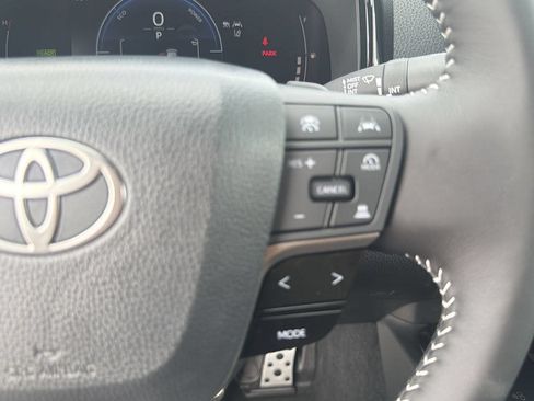 Used 2024 Toyota Corolla SE FWD image 20