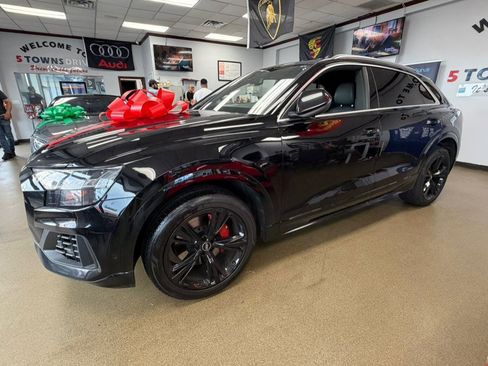 Used 2021 Audi Q8 Premium Plus w/ Premium Plus Package AWD/4WD image 9