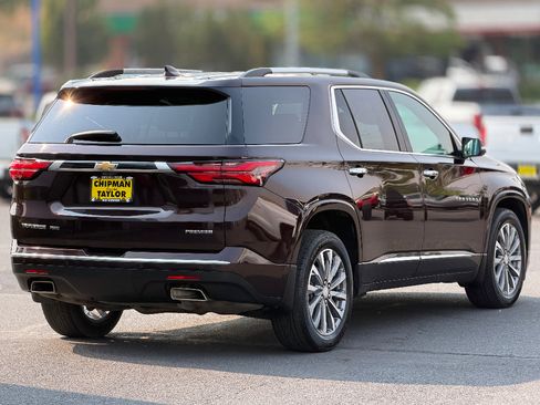 Used 2023 Chevrolet Traverse Premier AWD/4WD image 25