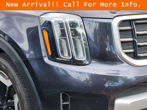 Used 2025 Kia Telluride S AWD/4WD image 9