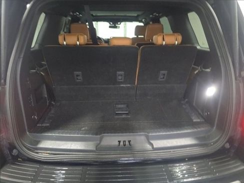 Used 2022 Ford Expedition Platinum image 8