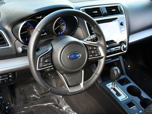 Used 2019 Subaru Outback 2.5i Premium w/ Popular Package #2 image 41