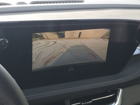 New 2025 Buick Envista Preferred w/ Convenience I Package image 47