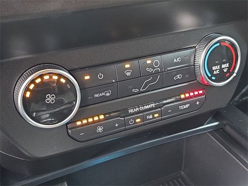 Used 2019 Ford Expedition Max XL image 19