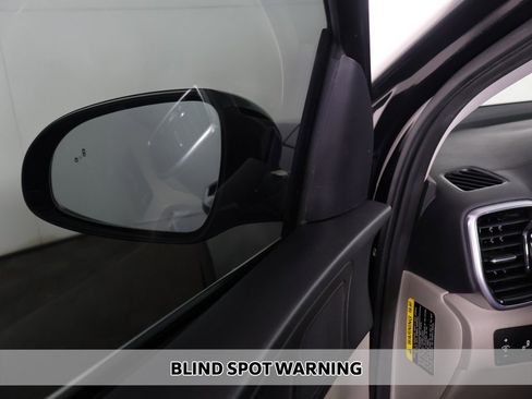 Used 2021 Kia Sportage EX w/ EX Technology Package image 6