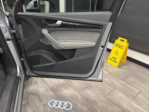 Used 2019 Audi Q5 2.0T Premium Plus image 38