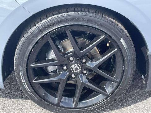 Used 2023 Honda Civic Sport image 8