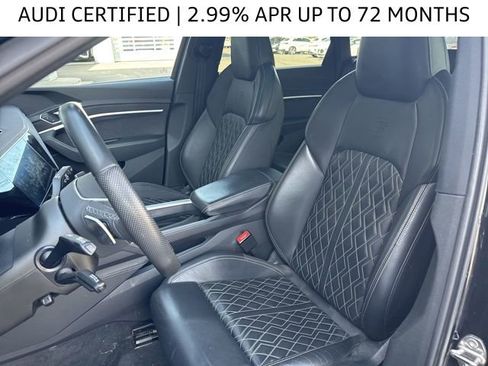 Used 2023 Audi e-tron S Premium Plus w/ Black Optic Package image 11