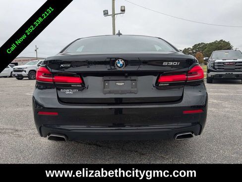 Used 2023 BMW 530i xDrive w/ Premium Package image 5