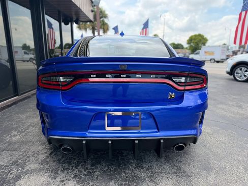 Used 2020 Dodge Charger R/T w/ Blacktop Package RWD image 10