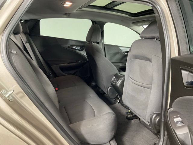 Used 2023 Chevrolet Malibu LT w/ Driver Confidence Package FWD image 30