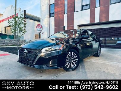 Used 2024 Nissan Altima 2.5 SV w/ SV Premium Package