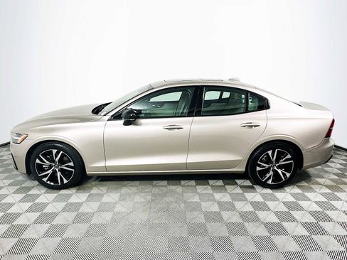 Used 2025 Volvo S60 B5 Core w/ Climate Package image 4