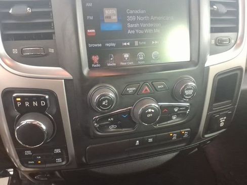 Used 2016 RAM 1500 Big Horn image 22