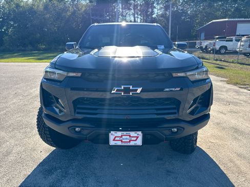 New 2026 Chevrolet Colorado ZR2 w/ ZR2 Bison Edition image 11