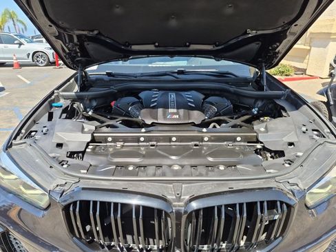 Used 2021 BMW X5 M AWD/4WD image 24