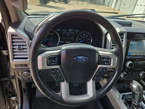 Used 2016 Ford F150 Lariat w/ Equipment Group 502A Luxury image 17