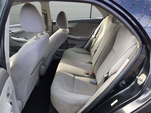 Used 2010 Toyota Corolla LE image 13