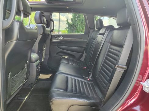 Used 2019 Jeep Grand Cherokee Limited X AWD/4WD image 18