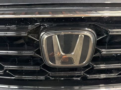 Used 2023 Honda CR-V EX image 13