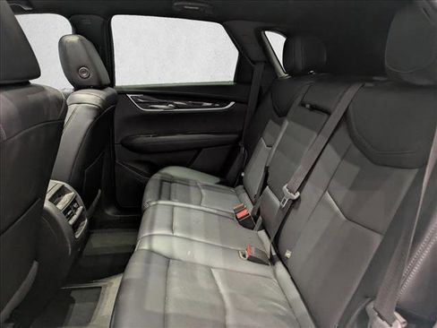 Used 2022 Cadillac XT5 Premium Luxury image 19