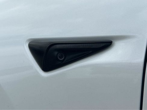 Used 2023 Tesla Model 3 Standard Range RWD image 35