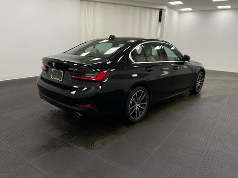 Used 2022 BMW 330i xDrive Sedan w/ Driving Assistance Package AWD/4WD image 4