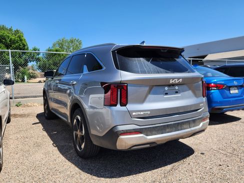 Used 2025 Kia Sorento SX Prestige AWD/4WD image 6