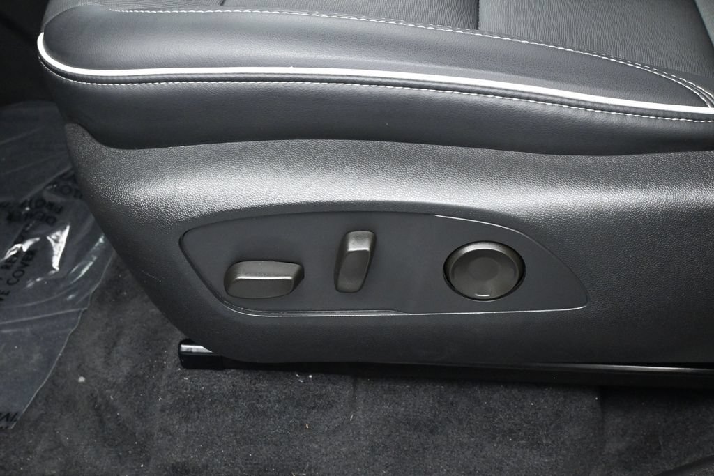 Used 2026 Buick Enclave Preferred w/ LPO, Floor Liner Package FWD image 12