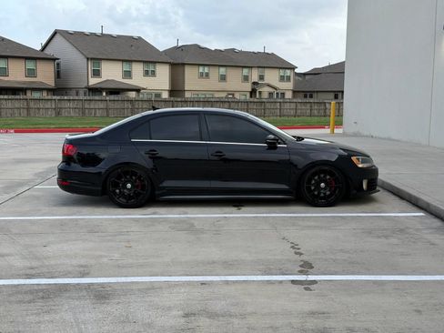 Used 2012 Volkswagen Jetta GLI Autobahn FWD image 8