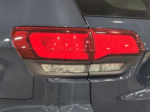 Used 2019 Jeep Grand Cherokee High Altitude image 30