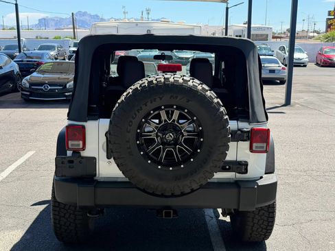 Used 2016 Jeep Wrangler Sport w/ Trailer Tow Group AWD/4WD image 8