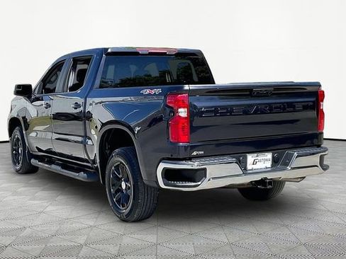Used 2023 Chevrolet Silverado 1500 LT image 4
