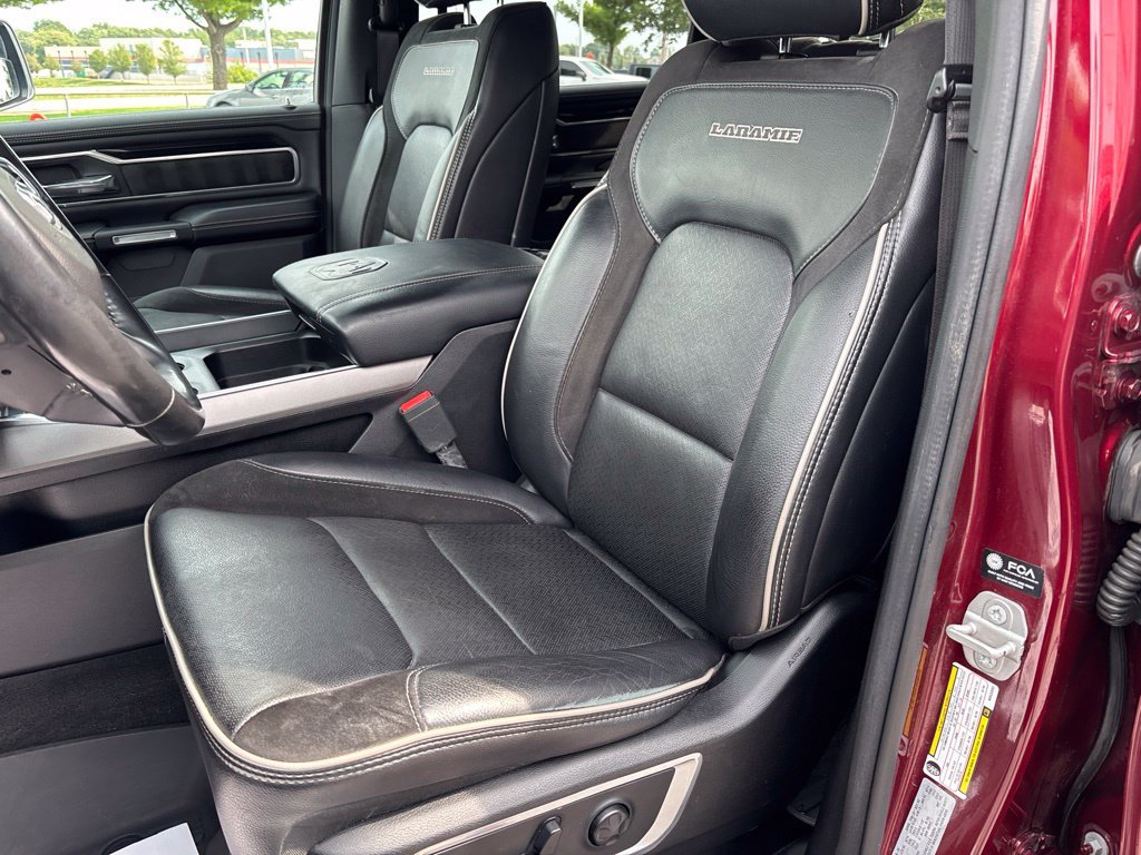 Used 2021 RAM 1500 Laramie w/ Sport Appearance Package AWD/4WD image 36