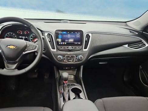 Used 2023 Chevrolet Malibu RS image 15