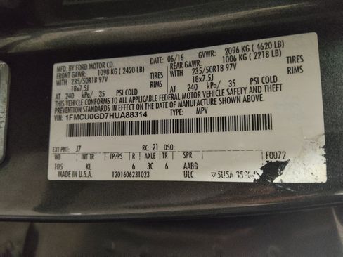 Used 2017 Ford Escape SE w/ Equipment Group 201A image 33